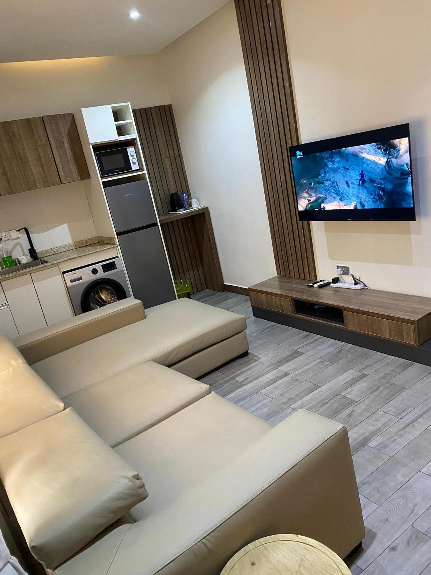 Centurion Aparthotel Абуджа Екстериор снимка