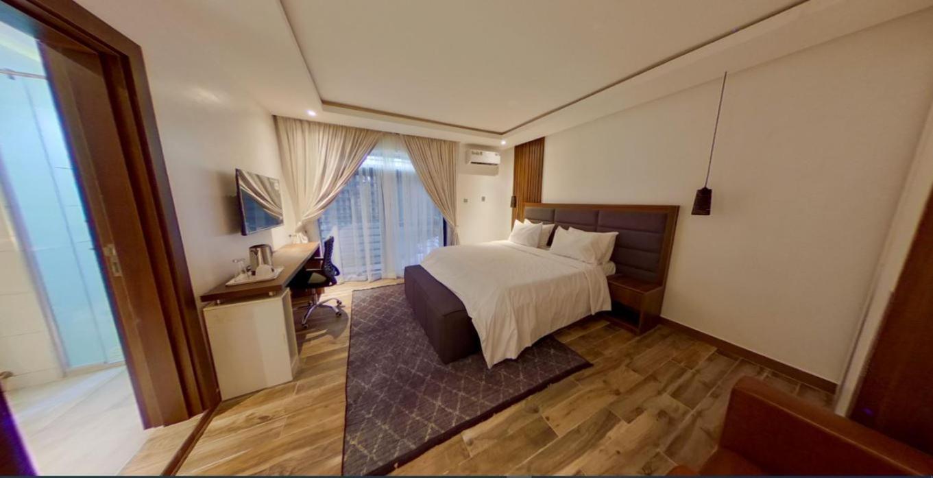 Centurion Aparthotel Абуджа Екстериор снимка