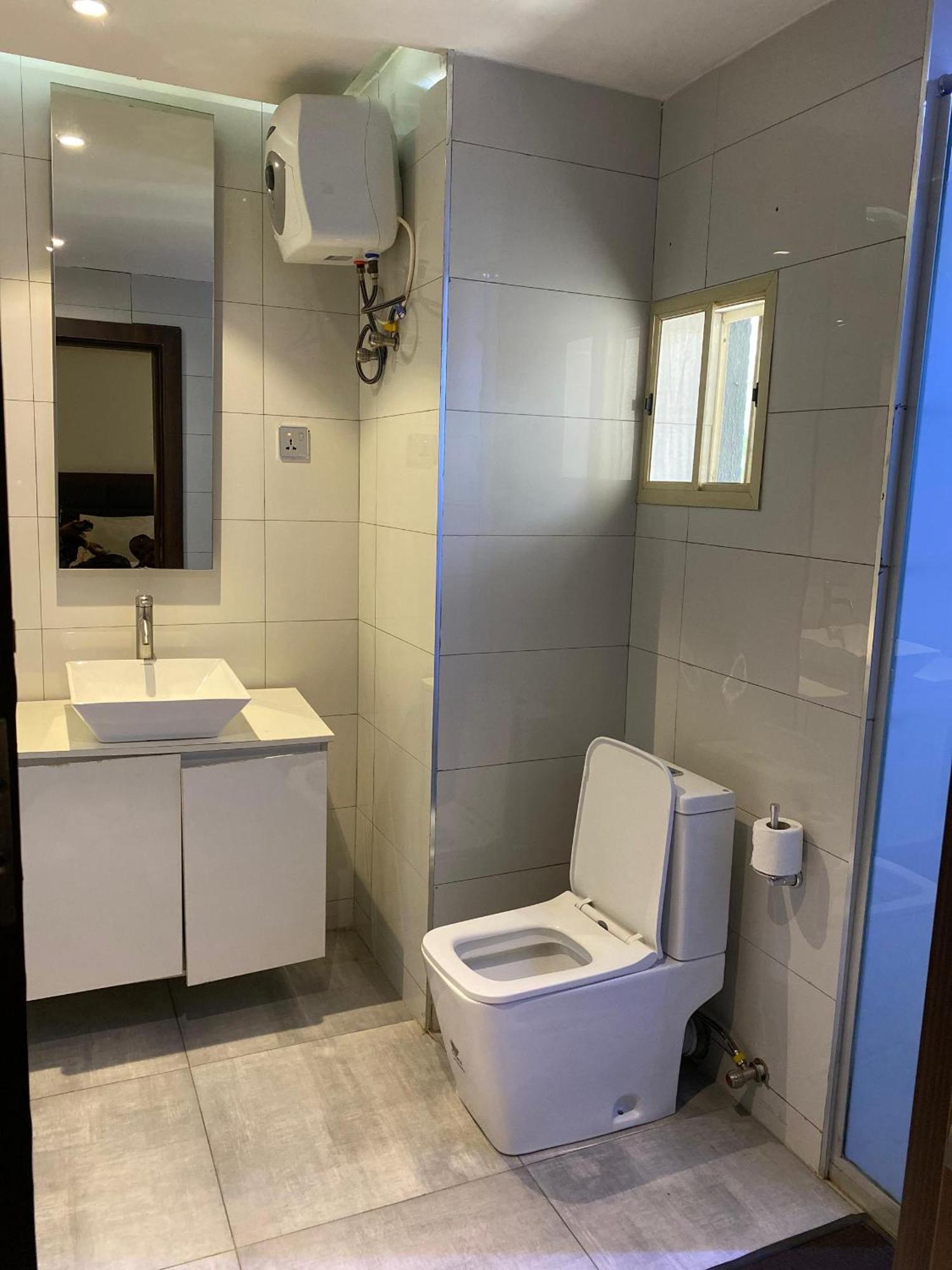 Centurion Aparthotel Абуджа Екстериор снимка