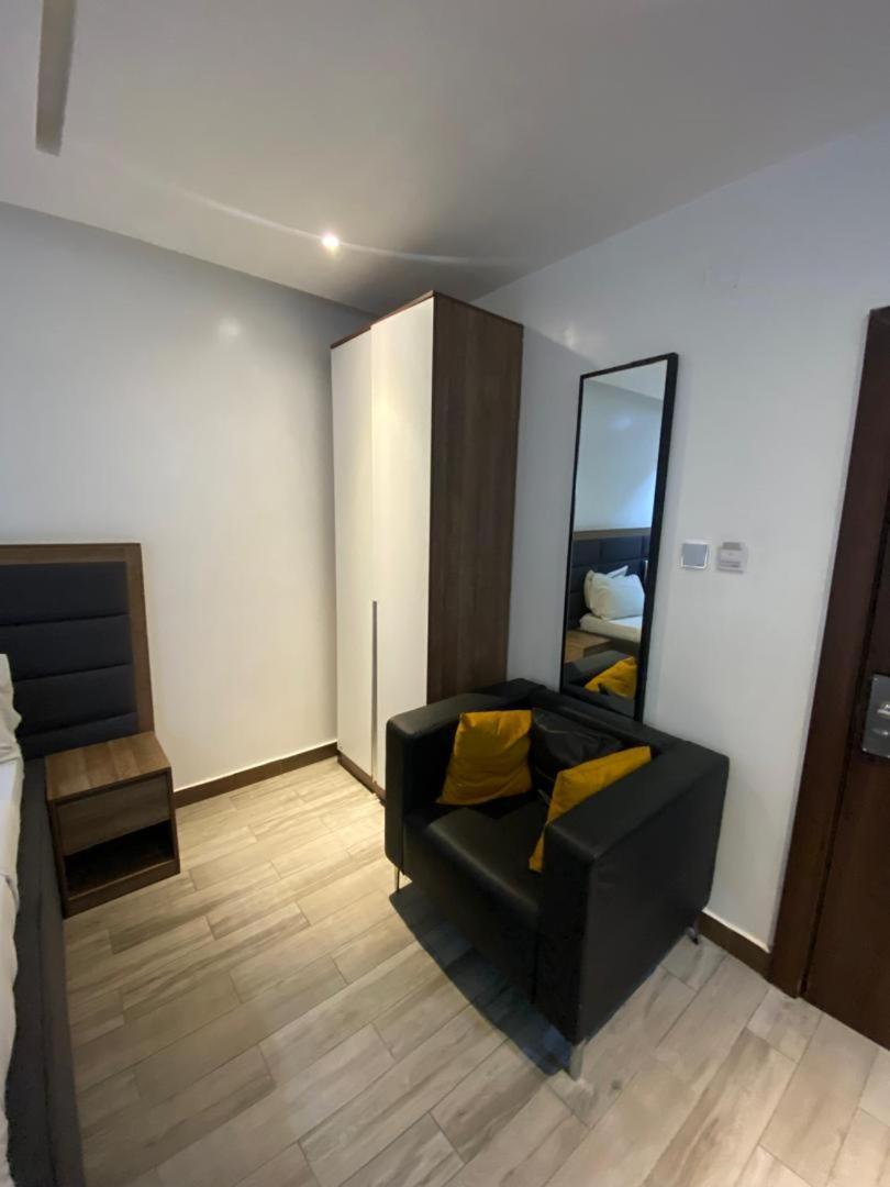 Centurion Aparthotel Абуджа Екстериор снимка